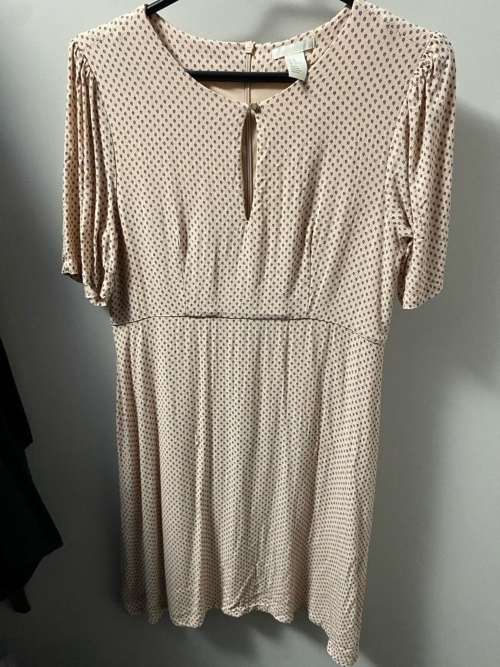 H&M Beige Dot-Print Midi Dress